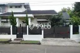 Rumah Luxury Modern Siap Huni di Sektor 2 - Bintaro Jakarta Selatan Rumah Luxury Modern Siap Huni di Sektor 2 - Bintaro Jakarta Selatan