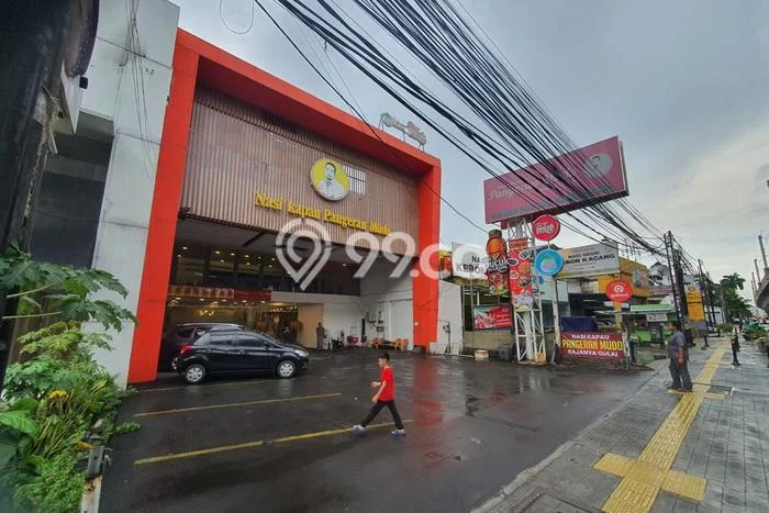 Ruko Kawasan Bisnis Kawasan Cipete, Luas 400m², Siap Operasi Ruko Kawasan Bisnis Kawasan Cipete, Luas 400m², Siap Operasi
