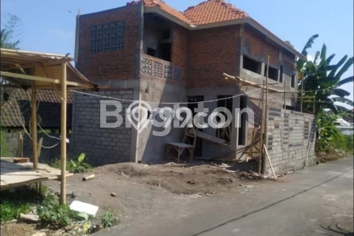 Rumah Siap Pakai area Batubulan, Gianyar, LT 100m2m² LB 100m2m² Rumah Siap Pakai area Batubulan, Gianyar, LT 100m2m² LB 100m2m²