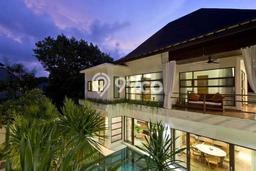 LOKASI STRATEGIS! Vila di , Dimensi 400m2m², Akses ke pusat kota LOKASI STRATEGIS! Vila di , Dimensi 400m2m², Akses ke pusat kota