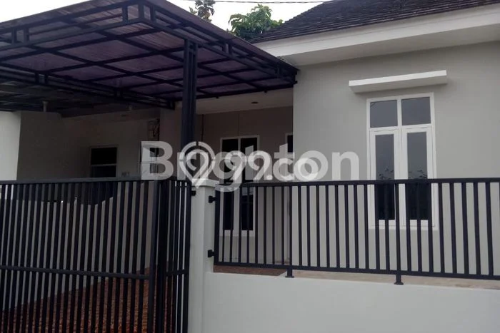 Rumah Modern Cantik 2 KT Bisa Langsung Pindah di Legok Rumah Modern Cantik 2 KT Bisa Langsung Pindah di Legok