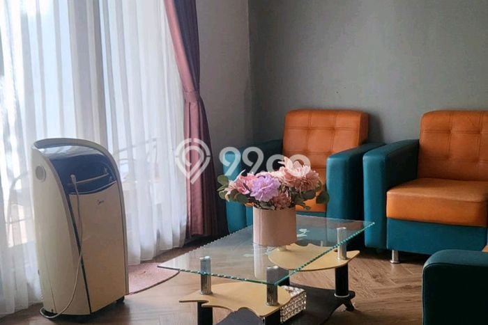 Disewakan! Rumah 3 Kamar Tidur &
3 Kamar Mandi di Candi Golf, Semarang Disewakan! Rumah 3 Kamar Tidur &
3 Kamar Mandi di Candi Golf, Semarang
