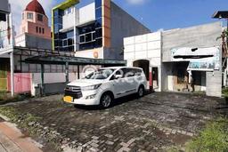 Rumah Elit Modern Tanpa Renovasi di Tlogosari Semarang Rumah Elit Modern Tanpa Renovasi di Tlogosari Semarang