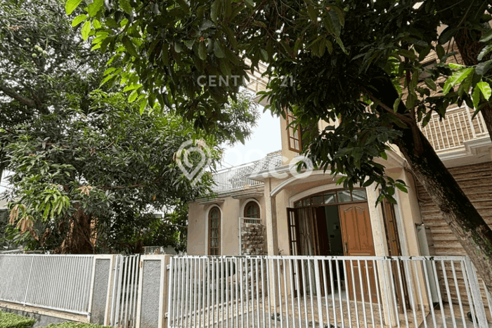 Rumah Elit LB 230m2 Siap Huni Desain Elegan di Bintaro, Jakarta Selatan Rumah Elit LB 230m2 Siap Huni Desain Elegan di Bintaro, Jakarta Selatan