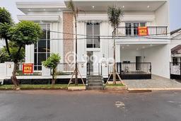 For Sale! Premium House LT 218m2 Desain Elegan di Sektor 9-Bintaro For Sale! Premium House LT 218m2 Desain Elegan di Sektor 9-Bintaro