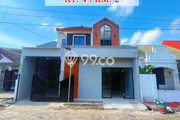 Rumah Strategis Modern Lb 200m2 di Sidoarjo, Sidoarjo Rumah Strategis Modern Lb 200m2 di Sidoarjo, Sidoarjo