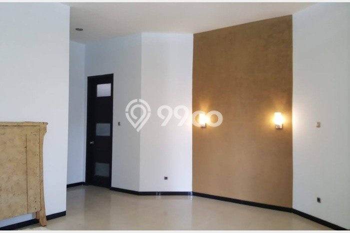 Best Deal Hunian Premium Ideal dan Luas di Wonocolo, Surabaya Best Deal Hunian Premium Ideal dan Luas di Wonocolo, Surabaya