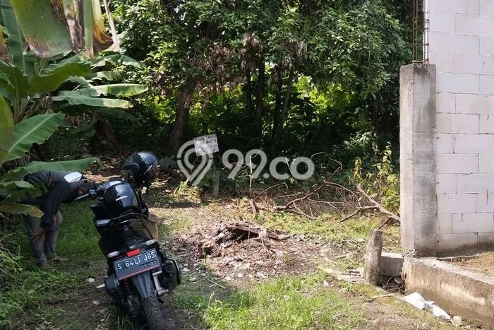 Lahan untuk Dijual Lokasi Menganti, Gresik Luas 96m2 - Lahan untuk Dijual Lokasi Menganti, Gresik Luas 96m2 -