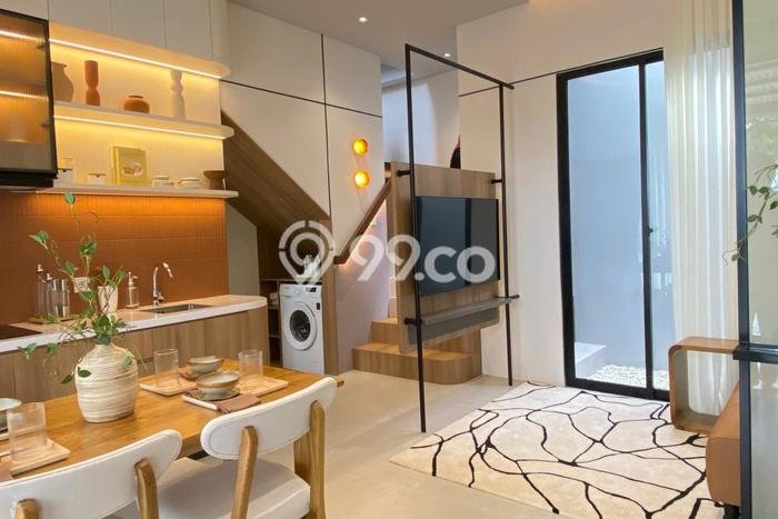 Dijual Rumah Eksklusif 2 KT di Grand Wisata, Bekasi Dijual Rumah Eksklusif 2 KT di Grand Wisata, Bekasi