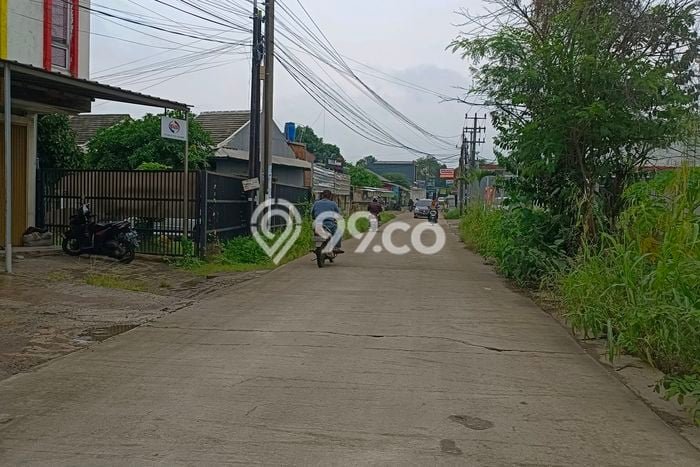 Disewakan! Rumah 2 Kamar Tidur &
1 Kamar Mandi di Cimuning, Bekasi Disewakan! Rumah 2 Kamar Tidur &
1 Kamar Mandi di Cimuning, Bekasi