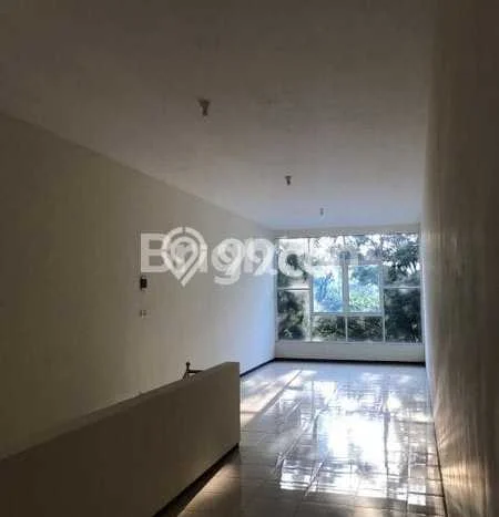 Ruko untuk disewa di Lowokwaru punya LT 54m2 & LB 162m2 harga sewa kompetitif Ruko untuk disewa di Lowokwaru punya LT 54m2 & LB 162m2 harga sewa kompetitif