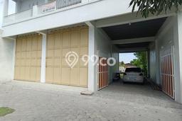 Disewakan Ruko di Kawasan Ramai Sleman Luas 200m2 Disewakan Ruko di Kawasan Ramai Sleman Luas 200m2