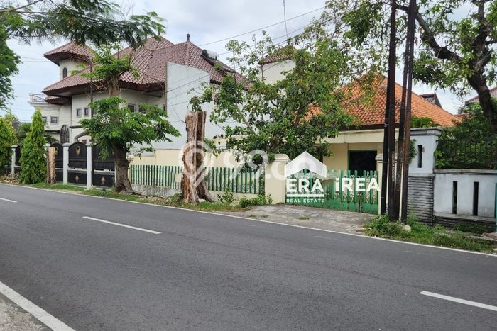 Best Deal Hunian Premium Ideal dan Luas di Banjarsari, Solo Best Deal Hunian Premium Ideal dan Luas di Banjarsari, Solo