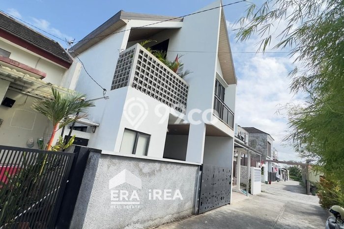 Jual Rumah Favorit Siap Huni LB 120m2 di Gatak, Sukoharjo Jual Rumah Favorit Siap Huni LB 120m2 di Gatak, Sukoharjo