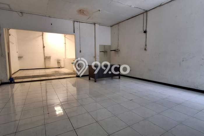 Unit Ruko disewakan di Solo Baru Solo dengan LT 90m2 / LB 90m2 Unit Ruko disewakan di Solo Baru Solo dengan LT 90m2 / LB 90m2