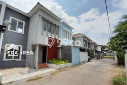 Rumah Modern Minimalis 3 Kamar Bisa Langsung Pindah di Solo Baru Rumah Modern Minimalis 3 Kamar Bisa Langsung Pindah di Solo Baru