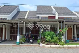 Jual Rumah Minimalis Bagus Punya 2 KT di Gentan Solo SHM Jual Rumah Minimalis Bagus Punya 2 KT di Gentan Solo SHM