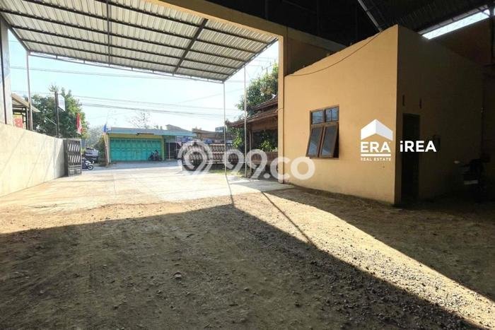 Disewakan Gudang komersial di Ngemplak luas bangunan 1400m2 Disewakan Gudang komersial di Ngemplak luas bangunan 1400m2
