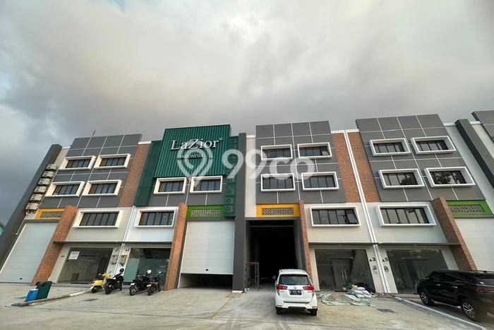 Unit Gudang Tersedia di Daan Mogot Spesifikasi LB 1110m2 Unit Gudang Tersedia di Daan Mogot Spesifikasi LB 1110m2