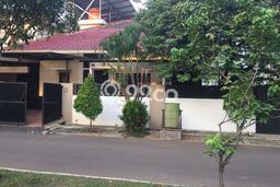 Rumah Mewah LB 288m2 Siap Huni Desain Elegan di Joglo, Jakarta Barat Rumah Mewah LB 288m2 Siap Huni Desain Elegan di Joglo, Jakarta Barat