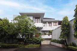 Ready to Use! Premium House LT 312m2 Desain Modern di Lebak Bulus Ready to Use! Premium House LT 312m2 Desain Modern di Lebak Bulus
