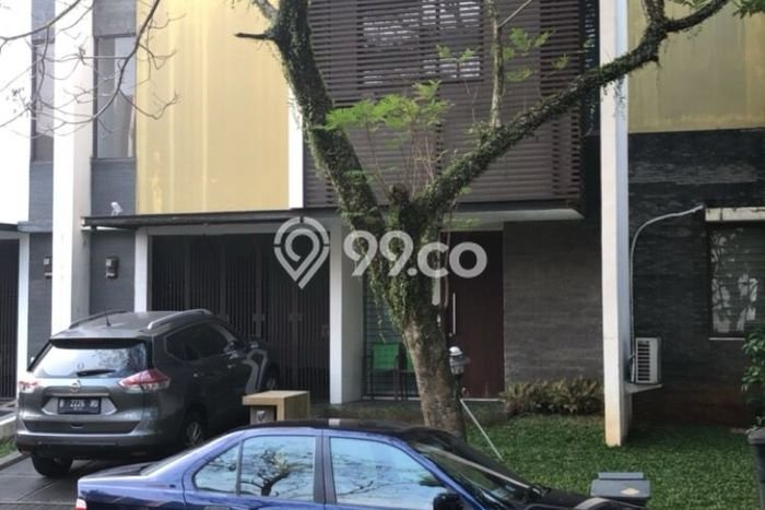 Rumah Elit Modern Tanpa Renovasi di BSD The Green Tangerang Rumah Elit Modern Tanpa Renovasi di BSD The Green Tangerang