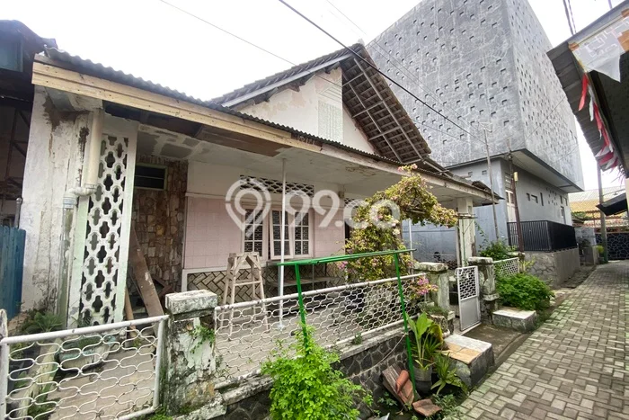 Rumah Luas Asri 4 KT Siap Huni di Cirebon Kota Cirebon Rumah Luas Asri 4 KT Siap Huni di Cirebon Kota Cirebon