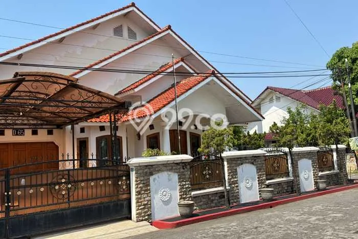 Dijual Rumah Mewah Elegan Dengan View Eksklusif di Cirebon Kota, Cirebon Dijual Rumah Mewah Elegan Dengan View Eksklusif di Cirebon Kota, Cirebon
