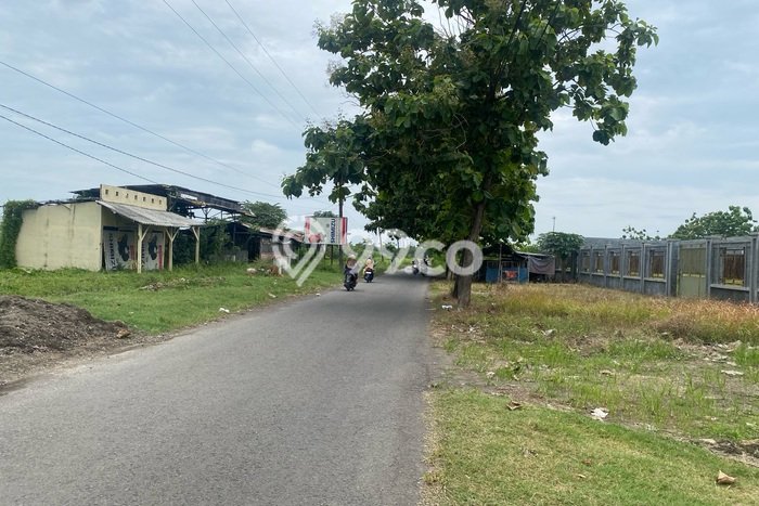 Komersial Bagus LT 462m2 LB 150m2 Dijual di Karangsembung Cirebon Komersial Bagus LT 462m2 LB 150m2 Dijual di Karangsembung Cirebon
