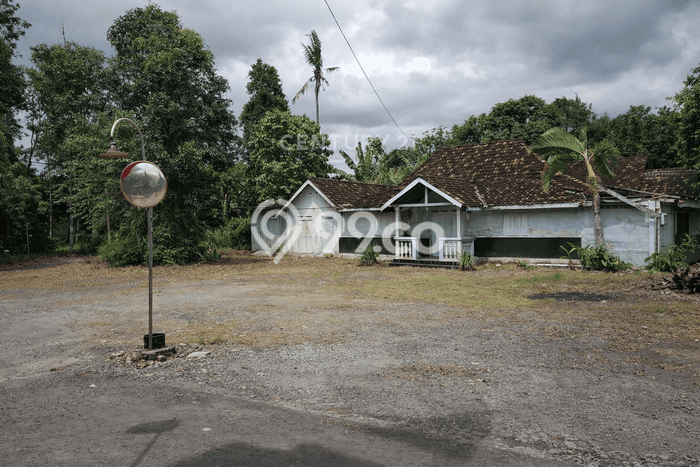 Lahan untuk Dijual di Mlati Sleman Luas 3600m2 Lahan untuk Dijual di Mlati Sleman Luas 3600m2