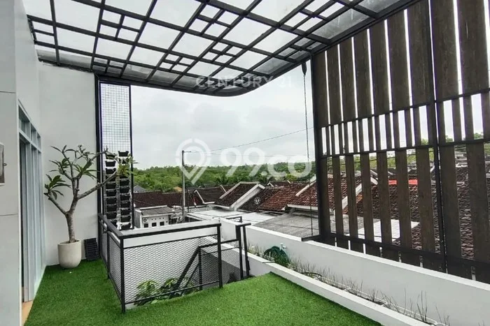 Ruko Bagus LT 128m2 LB 266m2 Dijual di Pajangan Bantul Ruko Bagus LT 128m2 LB 266m2 Dijual di Pajangan Bantul