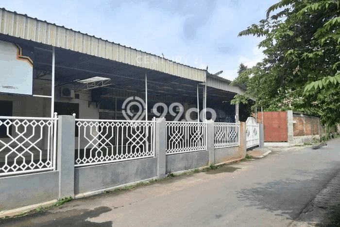 LIMITED UNIT! Rumah di , 4 KT, Luas 700m2m² Bangunan 600m2m² LIMITED UNIT! Rumah di , 4 KT, Luas 700m2m² Bangunan 600m2m²