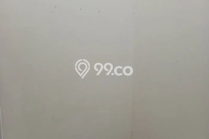 Ruko Lokasi Bisnis di Kuta, Luas 44m², Akses Utama Ruko Lokasi Bisnis di Kuta, Luas 44m², Akses Utama
