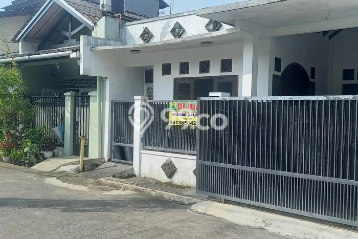 Rumah sewa siap huni 3 Kamar Tidur di Bojong Sari, Depok Rumah sewa siap huni 3 Kamar Tidur di Bojong Sari, Depok