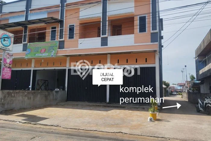Lokasi Strategis! Dijual Ruko Bisnis di Sungai Raya, Kubu Raya Kondisi Bagus Lokasi Strategis! Dijual Ruko Bisnis di Sungai Raya, Kubu Raya Kondisi Bagus