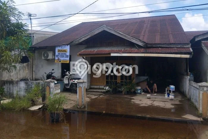 Rumah Sederhana Dijual Lokasi Sungai Raya 2 Kamar dengan Luas Tanah 168m2 Rumah Sederhana Dijual Lokasi Sungai Raya 2 Kamar dengan Luas Tanah 168m2