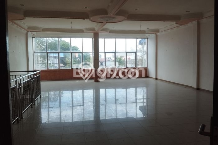 Unit Ruko Dijual di Pontianak Kota Pontianak Luas Bangunan 588m2 Unit Ruko Dijual di Pontianak Kota Pontianak Luas Bangunan 588m2