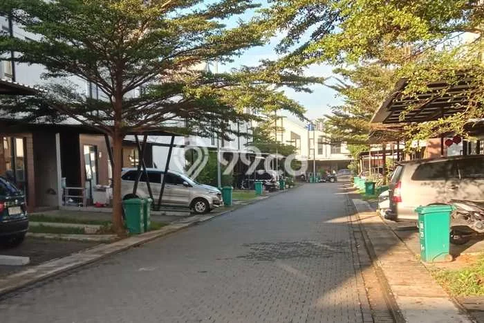 Rumah Luas Asri 2 KT Siap Huni di Semanan Jakarta Barat Rumah Luas Asri 2 KT Siap Huni di Semanan Jakarta Barat