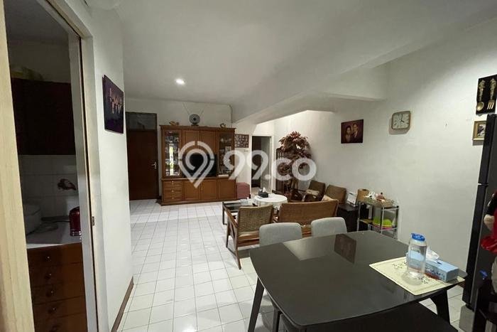 Hunian Elit LB 100m2 Siap Huni Desain Elegan di Puri Indah, Jakarta Barat Hunian Elit LB 100m2 Siap Huni Desain Elegan di Puri Indah, Jakarta Barat