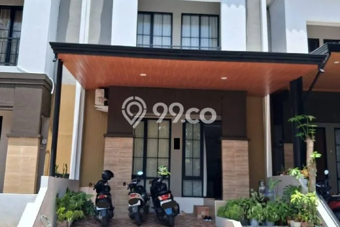 For Sale Rumah 3 Kamar Lokasi Strategis Bagus dan Strategis di Banyumanik For Sale Rumah 3 Kamar Lokasi Strategis Bagus dan Strategis di Banyumanik