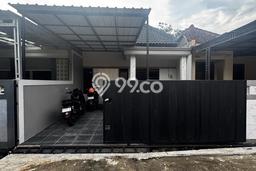 Jual Rumah Favorit Siap Huni LB 100m2 di Gunung Pati, Semarang Jual Rumah Favorit Siap Huni LB 100m2 di Gunung Pati, Semarang