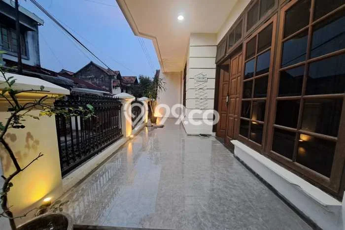For Sale Hunian Rumah Terawat 5 Kamar di Jatingaleh, Semarang For Sale Hunian Rumah Terawat 5 Kamar di Jatingaleh, Semarang