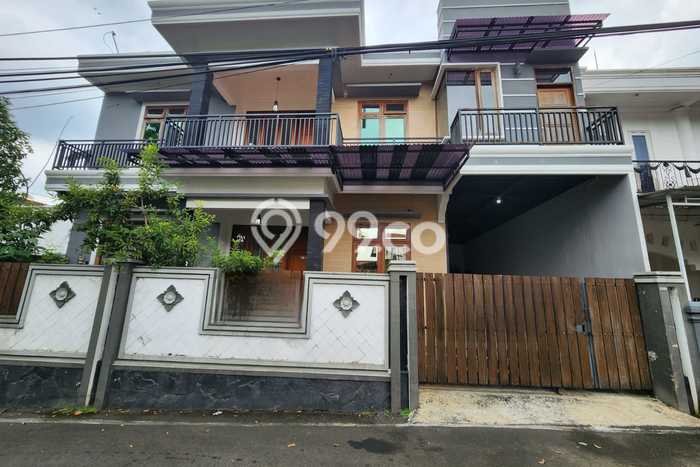 Best Deal Hunian Premium Ideal dan Luas di Gajah Mungkur, Semarang Best Deal Hunian Premium Ideal dan Luas di Gajah Mungkur, Semarang