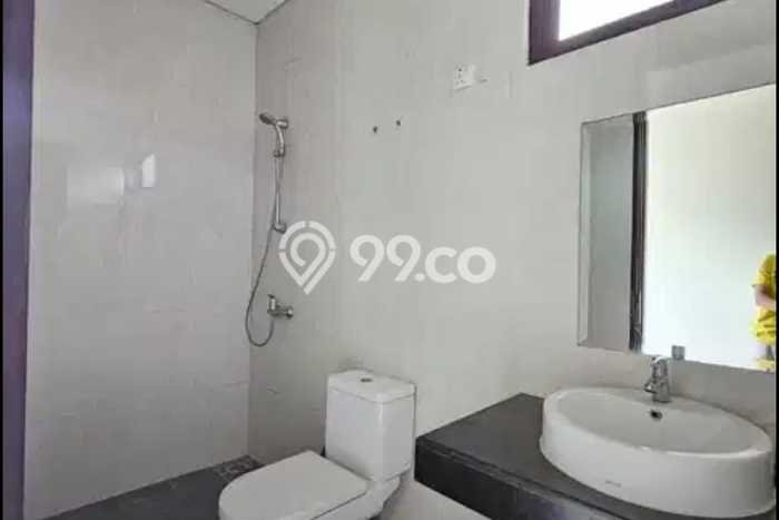 Dijual Hunian Rumah Terawat 3 KT di BSD City, Tangerang Dijual Hunian Rumah Terawat 3 KT di BSD City, Tangerang