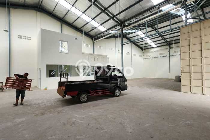 Unit Gudang Disewa Lokasi Tambun Utara, Bekasi Spesifikasi Luas Bangunan 600m2 Unit Gudang Disewa Lokasi Tambun Utara, Bekasi Spesifikasi Luas Bangunan 600m2