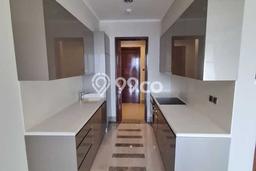 Disewakan Apartemen Ekonomis 4 BR di scbd Jakarta Selatan Disewakan Apartemen Ekonomis 4 BR di scbd Jakarta Selatan