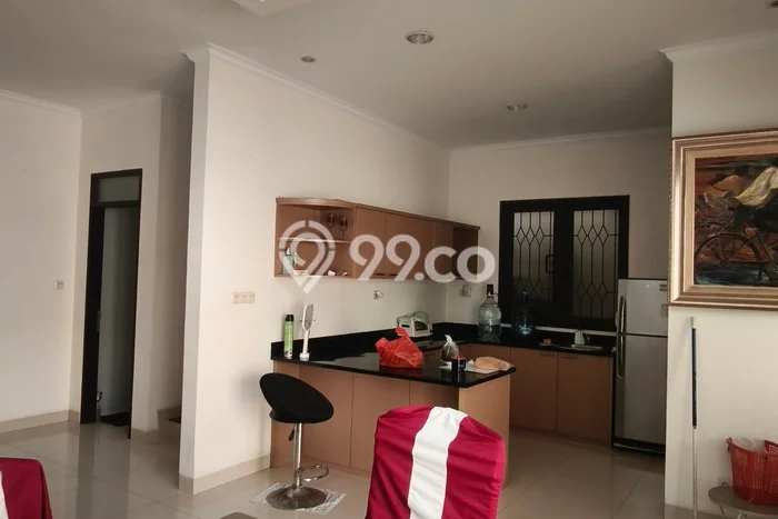 Hunian Mewah LB 329m2 Siap Pakai Desain Elegan di Summarecon Serpong, Tangerang Hunian Mewah LB 329m2 Siap Pakai Desain Elegan di Summarecon Serpong, Tangerang