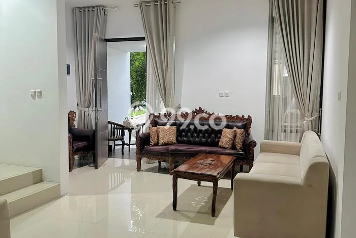 Jual Rumah Bagus Siap Huni LB 150m2 di Sawangan, Depok Jual Rumah Bagus Siap Huni LB 150m2 di Sawangan, Depok