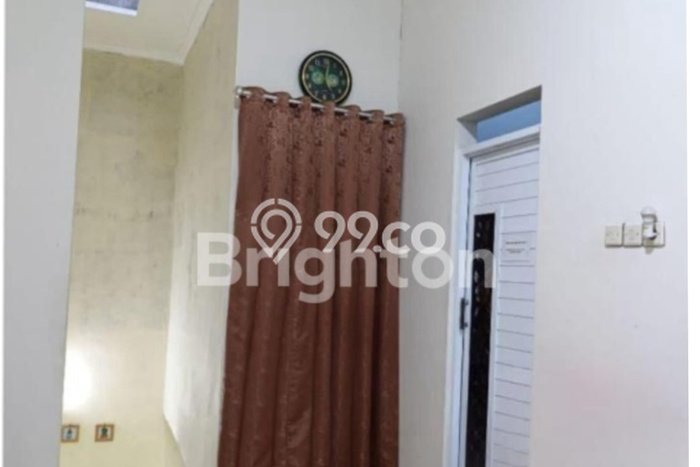 Rumah Strategis Minimalis Lb 120m2 di Semarang Timur, Semarang Rumah Strategis Minimalis Lb 120m2 di Semarang Timur, Semarang