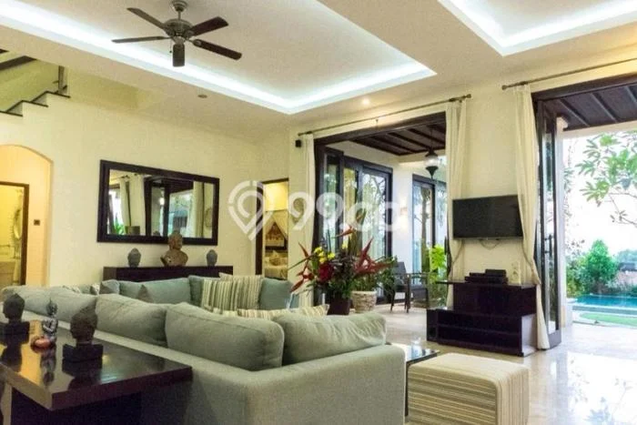 Vila Kawasan , Area 635m2m², Lokasi Strategis Vila Kawasan , Area 635m2m², Lokasi Strategis